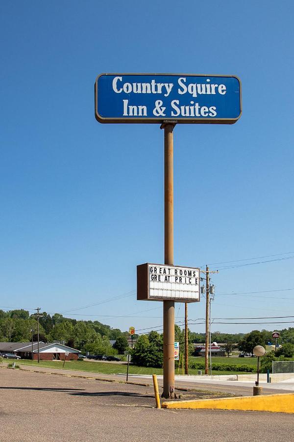 Country Squire Inn And Suites Coshocton Bagian luar foto